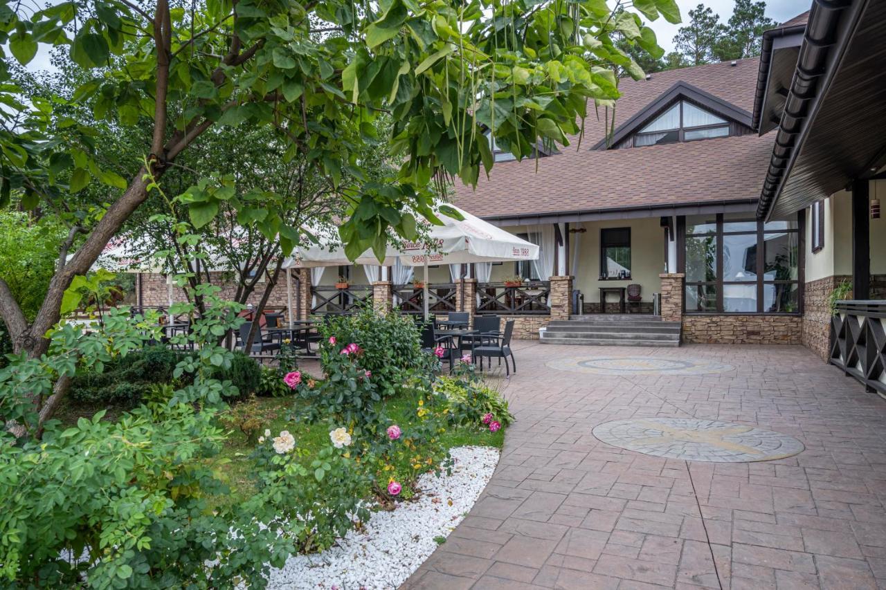 Inn Okolitsya Protsev Екстериор снимка