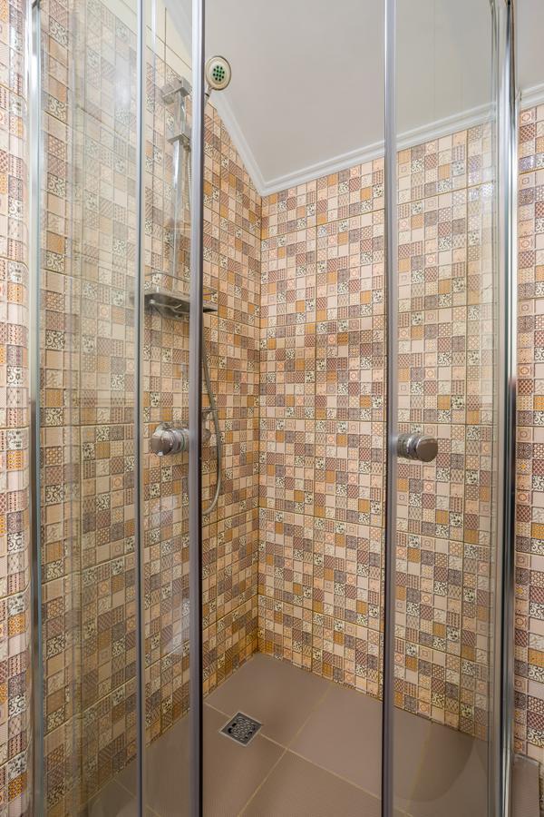 Inn Okolitsya Protsev Екстериор снимка