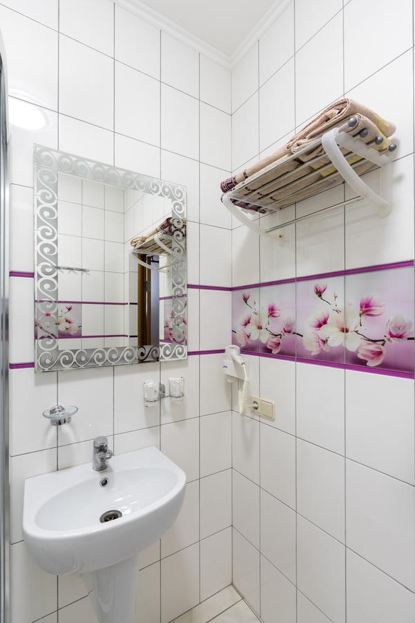 Inn Okolitsya Protsev Екстериор снимка